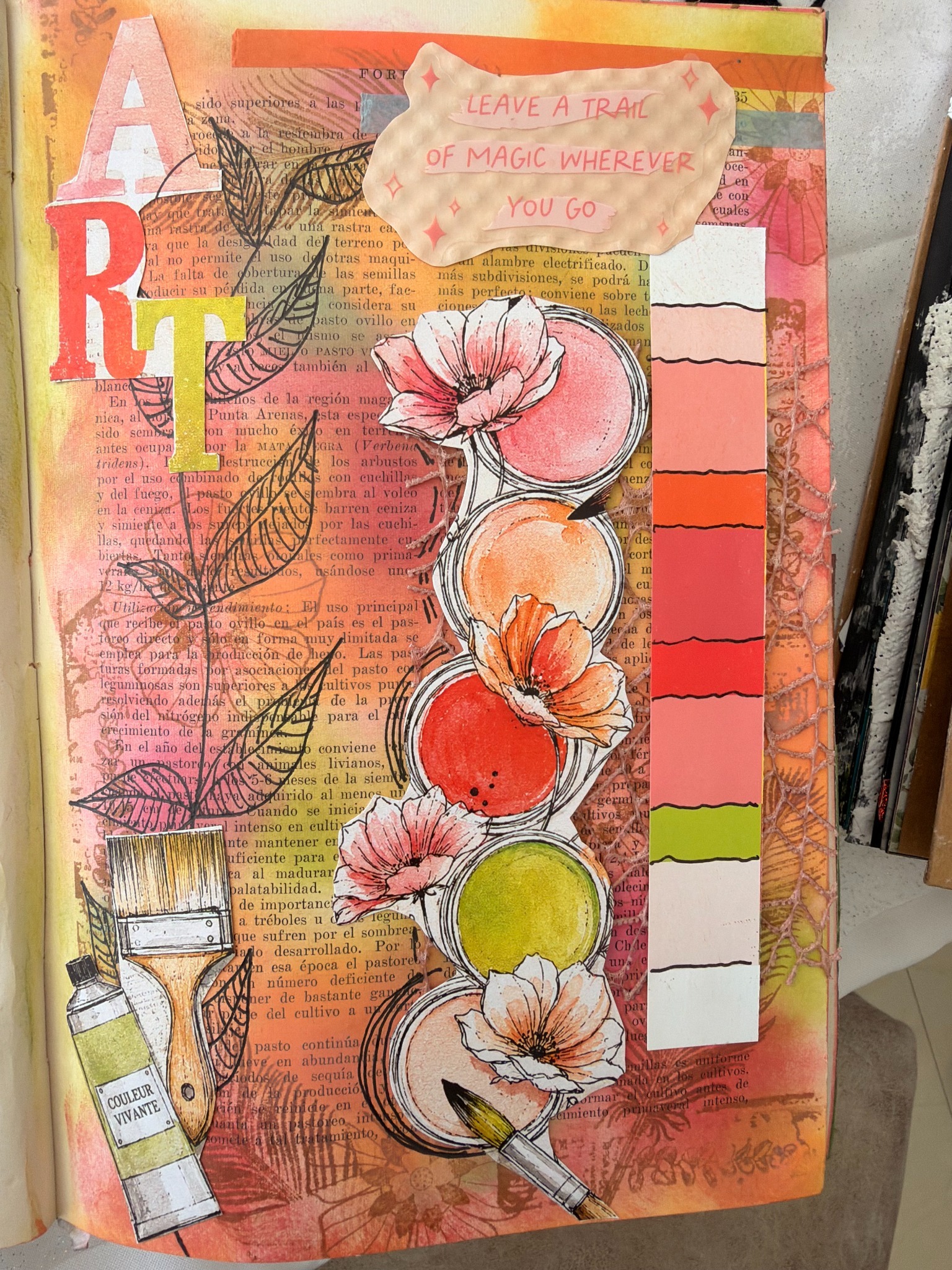Composición con acuarelas, flores y pinceles — trabajo de Jime