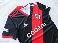 Camiseta Adidas River Plate 23/24 - comprar online