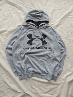 Buzo Under Armour Gris