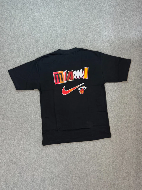 CAMISETA OVERSIZED NK MIAMI