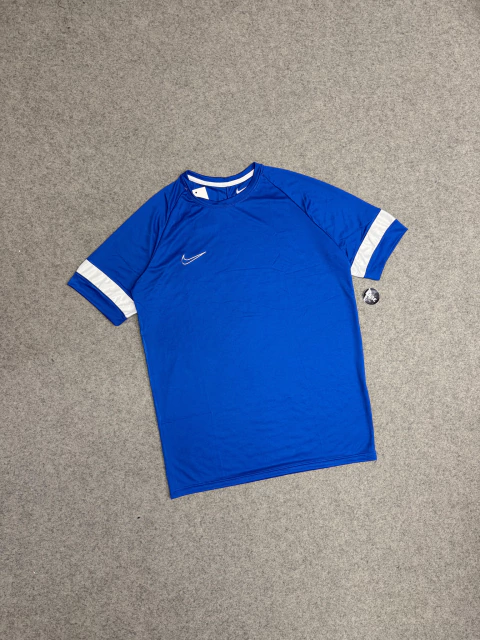 CAMISETA DRY-FIT NK ACADEMY AZUL ROYAL