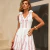 Imagem do Vestido curto branco bordado