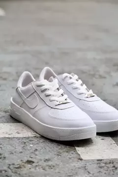 Nike Air force triple white