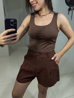 Shorts Helena na internet