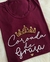 Blusa Bordada Coroada de Graça Marsala na internet