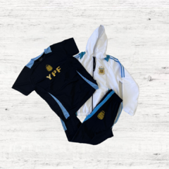 COMBO AFA ROMPEVIENTO + CHUPIN + CAMISETA en internet