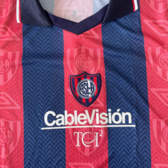 Imagen de COMBO BUZO CANGURO + CAMISETA RETRO SAN LORENZO