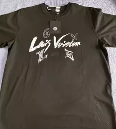 Camiseta LV de Algodão Oversize Variadas na internet