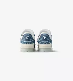 Tênis LV Trainer na internet