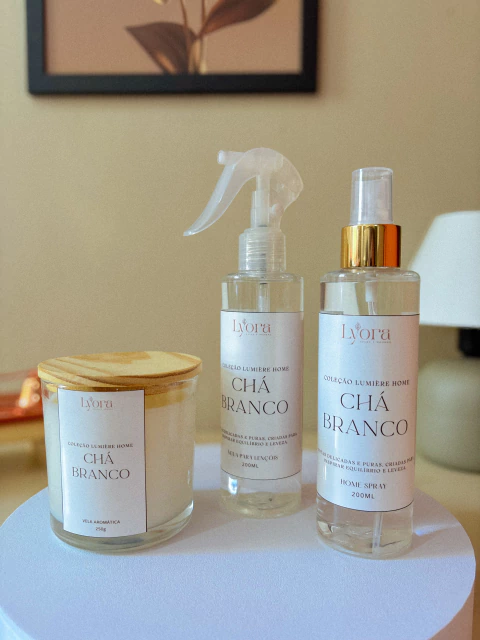 Kit Chá Branco - Vela Aromática, Home Spray e Água para Lençóis - comprar online