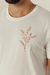 Camiseta flor na internet