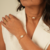 Pulseira Corrente Chapinha Com Pérola Barroca Banhada a Ouro 18k - comprar online