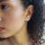 Ear Cuff Gota Banhado a Prata 925