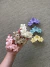 Broche tres flores- (elegir color) - comprar online