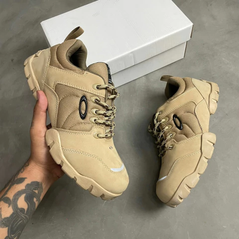 Tênis OAK Halftrack Flak Low Bege