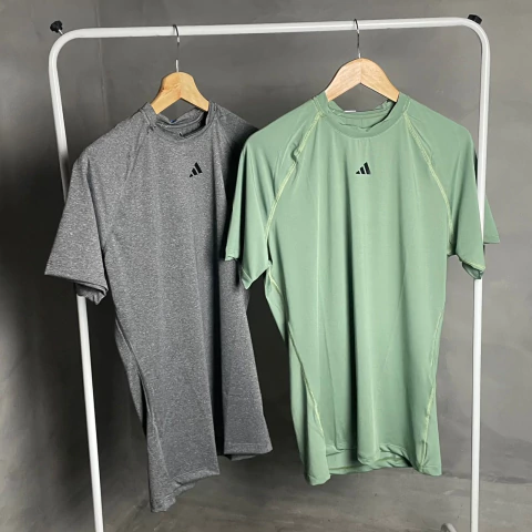 Camiseta Dry Fit ADD Logo no Peito