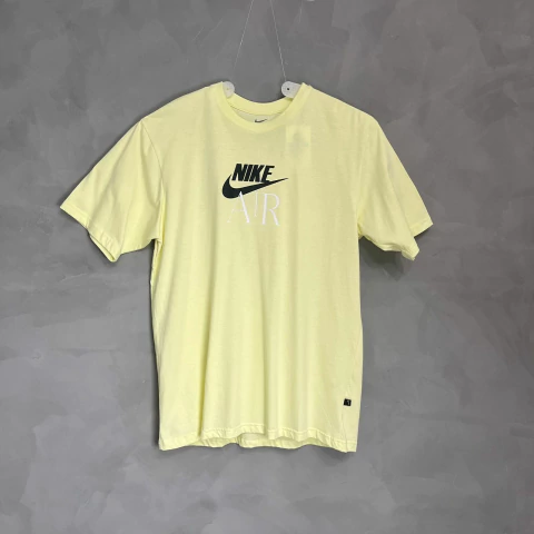 Camiseta Estampada NK Air Amarela