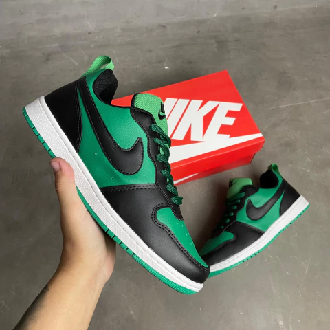 Tênis NK Court Borough Verde