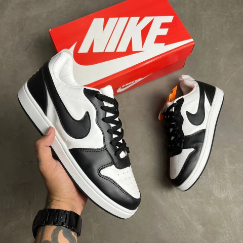 Tênis NK Court Borough Preto e Branco