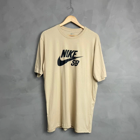 Camiseta Estampada NK SB Logo