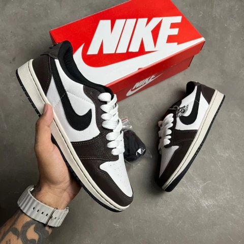 Tênis NK AJ 1 Low Brown