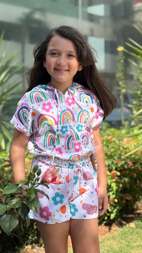 Conjunto Valentina Flores e Arco iris - comprar online