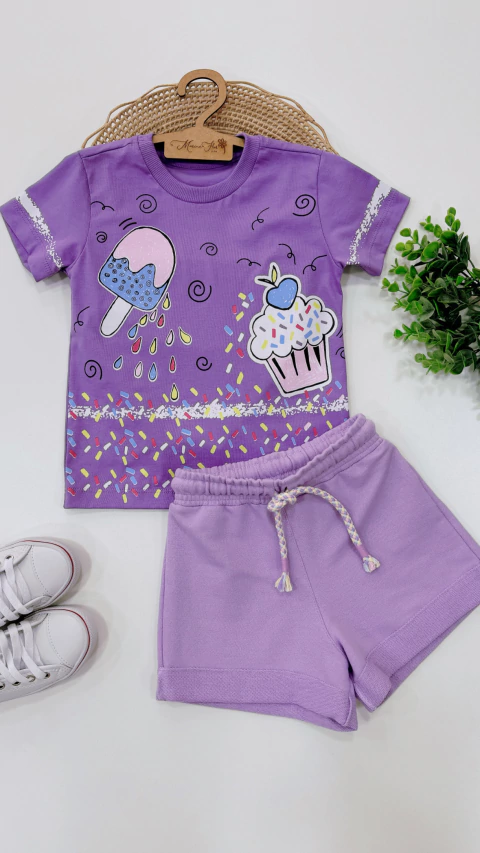Conjunto T-shirt Cupcake algodão e short moletinho