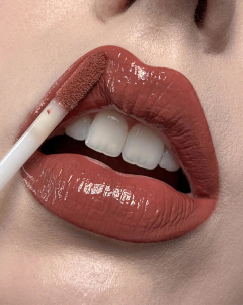Gloss Caramel Longa Duração com Ácido Hialurônico