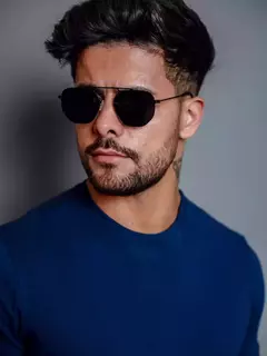LONDON | Óculos de Sol Retangular - Metal - Preto - Lamel Glasses