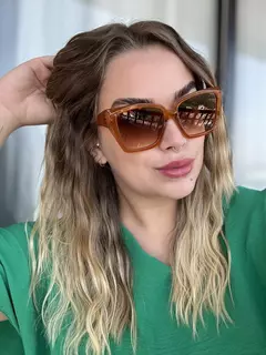 ANTONIA | Óculos de Sol Quadrado – Acetato - Caramelo - comprar online