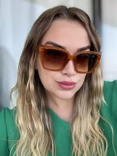ANTONIA | Óculos de Sol Quadrado – Acetato - Caramelo - Lamel Glasses
