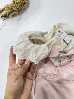 CAMISETA CUELLITO PUNTILLA - MINITO