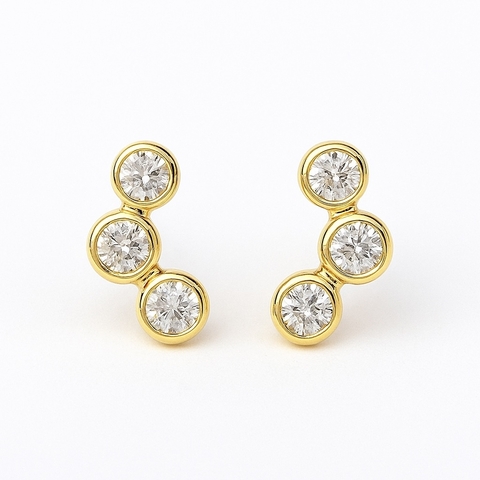 Brinco Ponto de Luz Triplo - comprar online