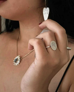 Colar Aine - loja online