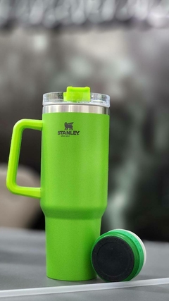 VASO TERMICO STANLEY CON PARLANTE DE 1,2L - Wavitienda