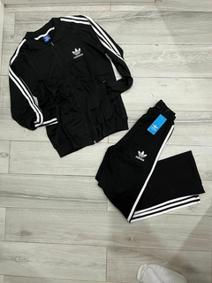 ¡OFERTA EXCLUSIVA 2x1! CAMPERA + PANTALON ADIDAS en internet