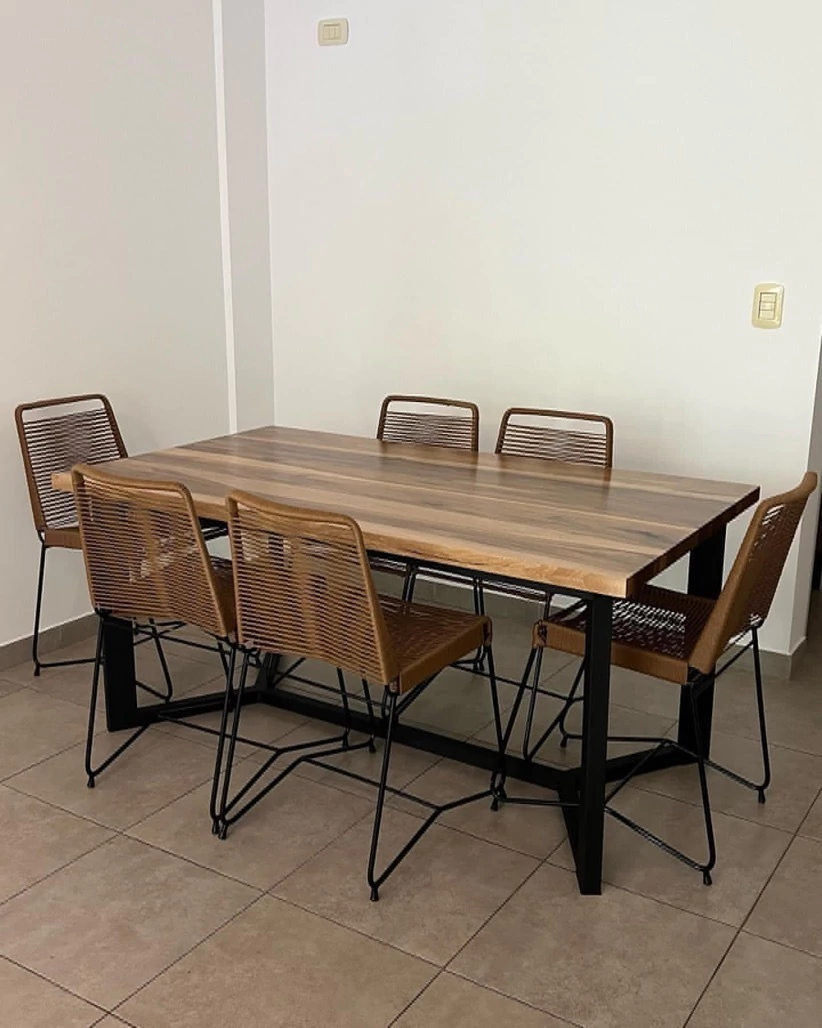 Juego de comedor + 6 sillas