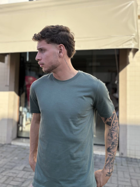 CAMISETA LISA - ZARA - comprar online