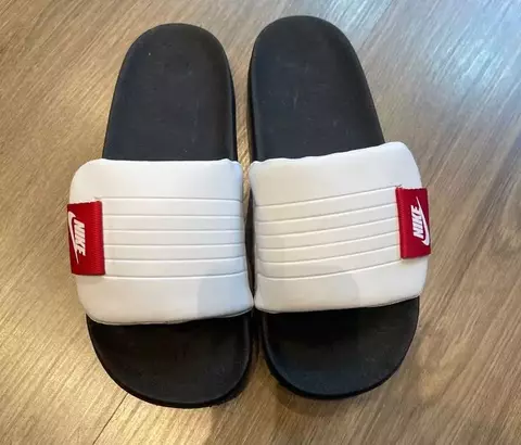 Chinelo Adjust