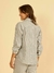Camisa Natural/Índigo - Listrado - Frida Moda Feminina Online - Conforto, Estilo e Autenticidade