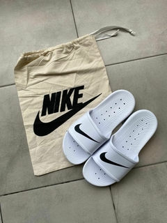 2X1 MUSCULOSAS AZUL Y BLANCA + OJOTAS NIKE DE REGALO!! ENVIO GRATIS!! - tienda online