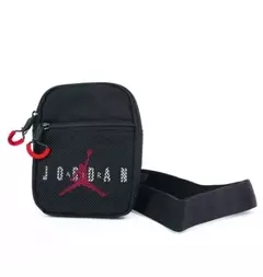 OFERTA JORDAN 3X1!! 2 SHORTS + MORRAL DE REGALO!!! - comprar online