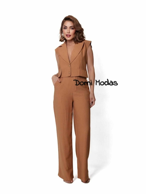 Domi Modas Conjunto Feminino Amarante Colete com Bolsos Fake Calça Cintura Alta 86800 - comprar online
