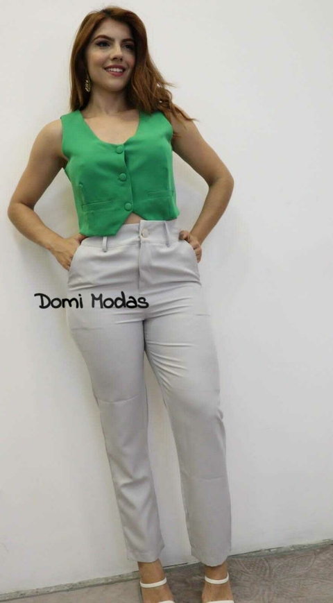 Domi Modas Calça Feminina Luis Twill Reta Cintura Alta com Bolsos Laterais 86900