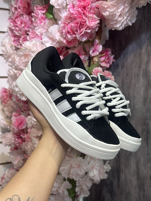 ADIDAS BAD BUNNY PRETO BRANCO - comprar online