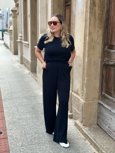 Conjunto Blusa e Calça