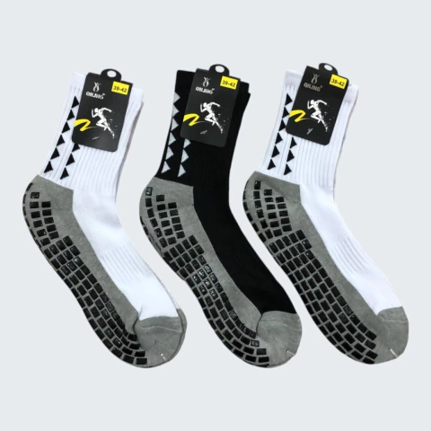TENIS ANTIDESLIZANTES 3/4 ADULTO QILING BLANCO Y NEGRO TALLES 39 - 42 - comprar online