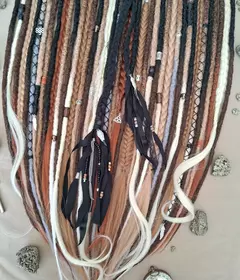 24 Magic Dreads