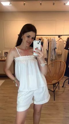 Shorts Samanta na internet