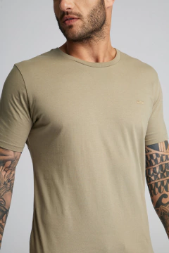 Camiseta Básica Bordado - comprar online